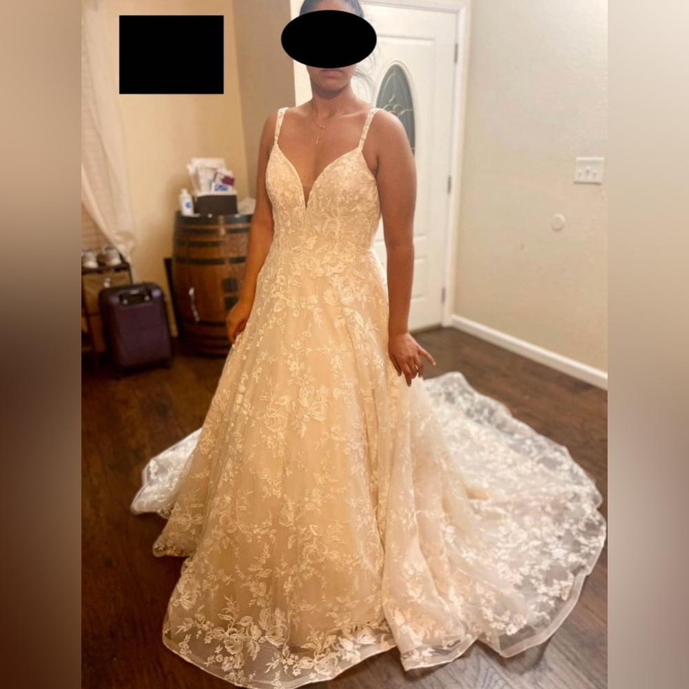 Christina Wu Bridal Wedding Dress in ivory / blush, size 16 NWOT